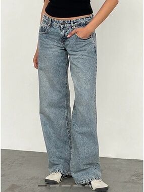 Motel Rocks Low Rise Parallel Jeans – Vintage Blue Wash 👖